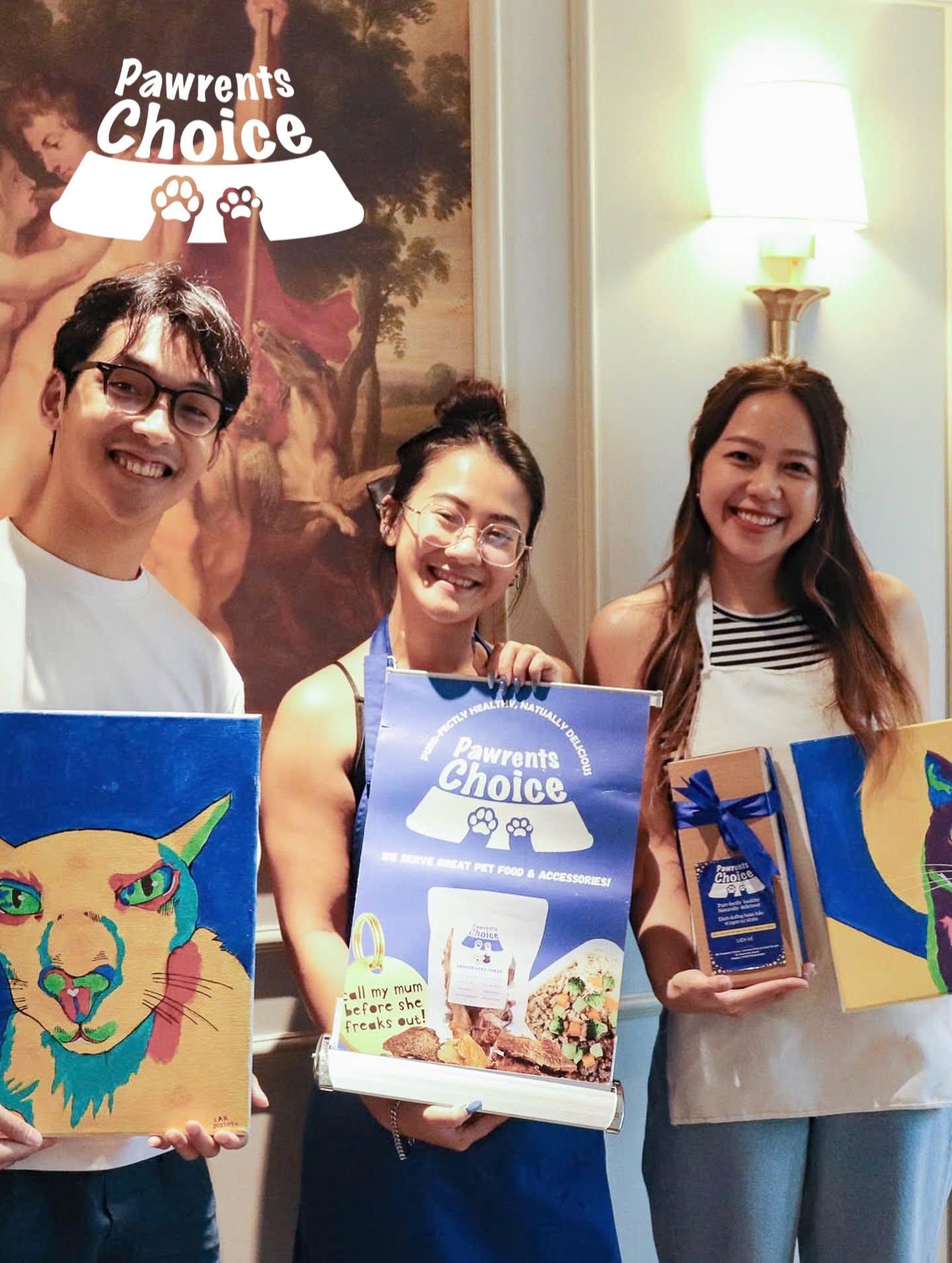 Người tham gia cùng tranh hoàn thiện và quà Pawrents Choice